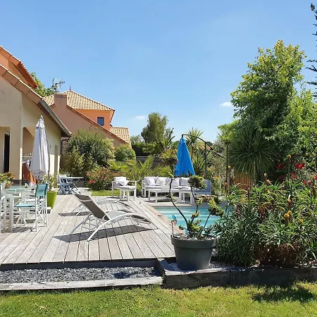 Villa Charmante Avec Piscine Proche *